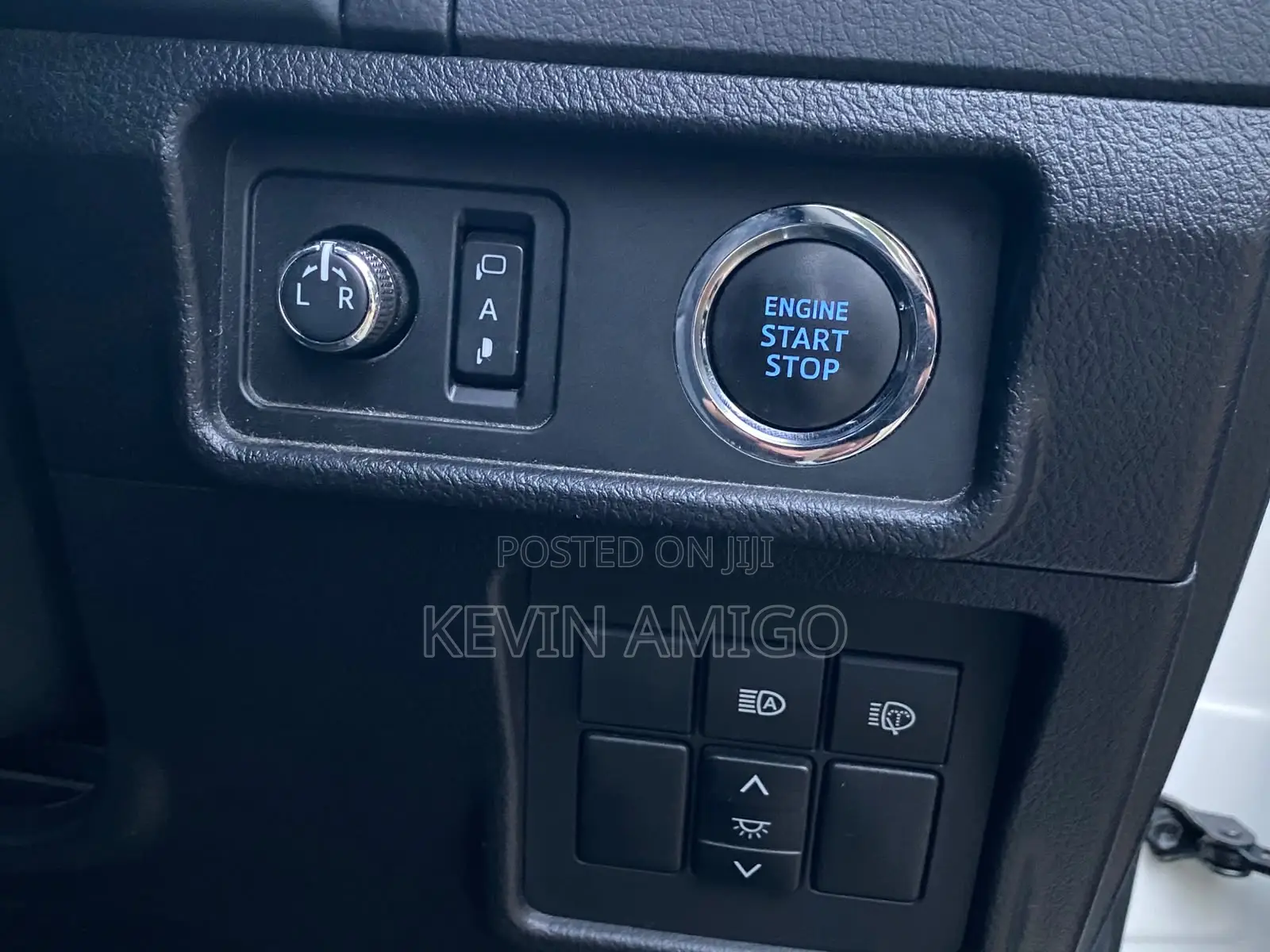 Toyota Land Cruiser Prado 2019 White