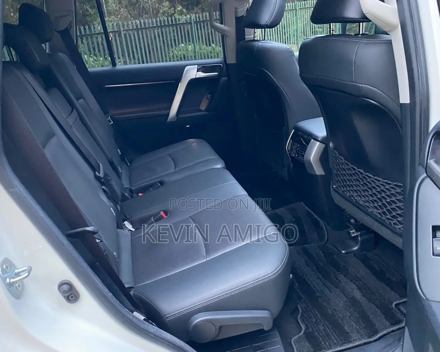 Toyota Land Cruiser Prado 2019 White