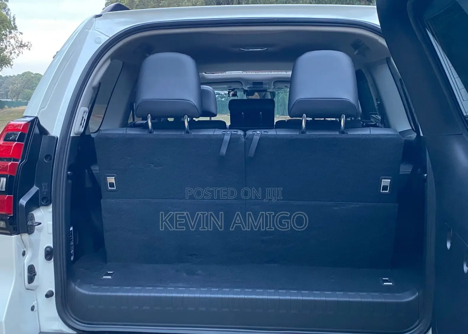 Toyota Land Cruiser Prado 2019 White