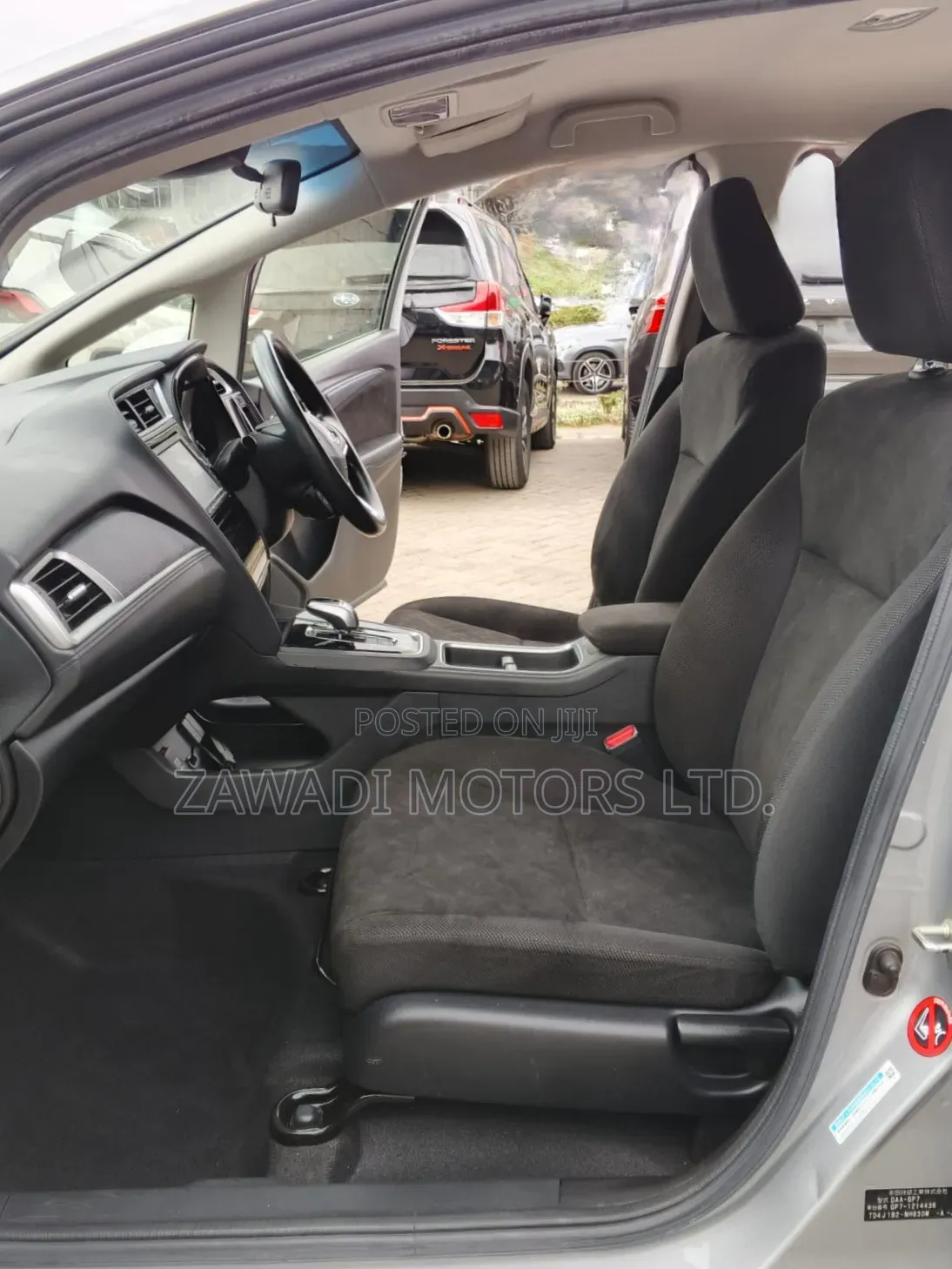 Honda Fit Shuttle 1.5 Hybrid 2WD 2019 Silver