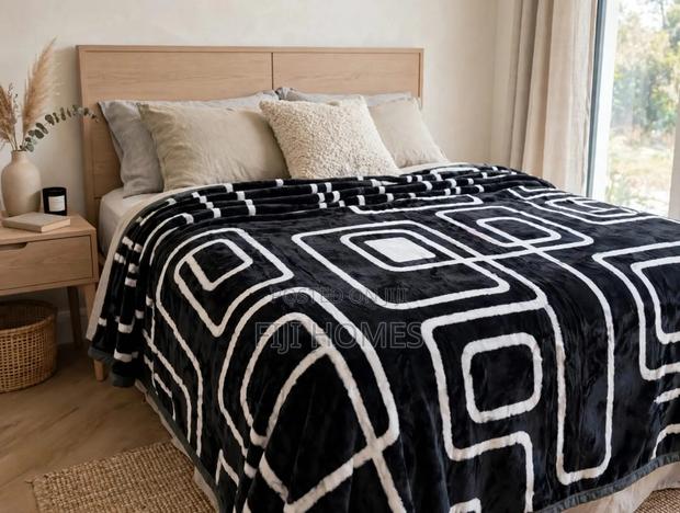 Heavy Warm Cozy Blanket | 6x6 | 6kg
