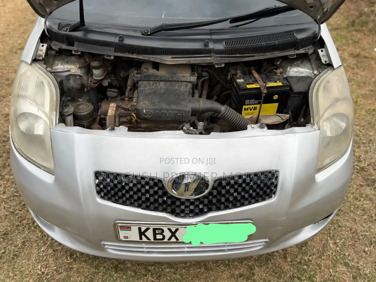 Toyota Vitz 2006 Silver