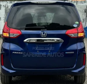 Honda Freed 2019 Blue