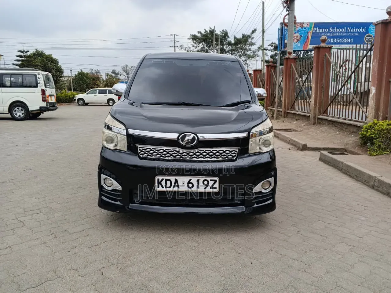Toyota Voxy 2013 Black