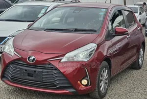 Toyota Vitz 1.3 FWD 5dr 2019 Maroon