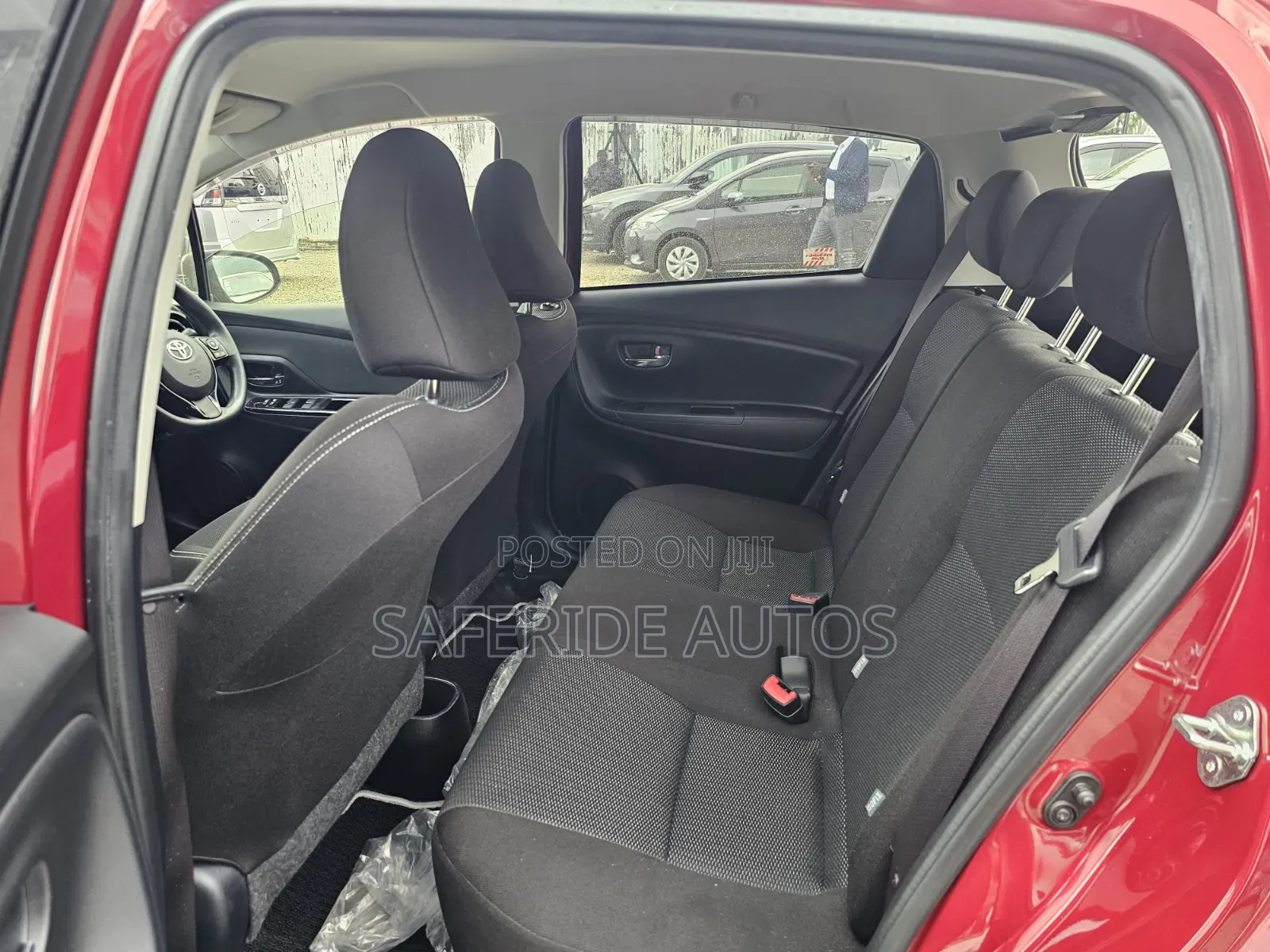 Toyota Vitz 1.3 FWD 5dr 2019 Maroon