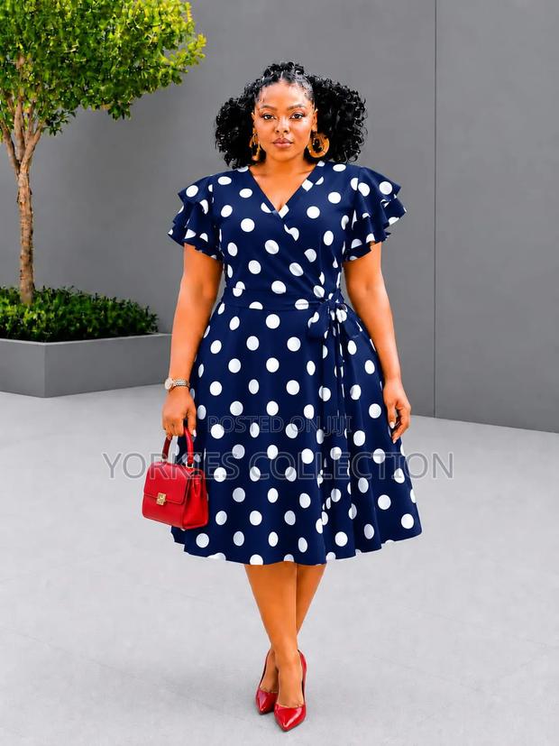 Polka Dot Elegance - thumbnail 2