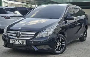 Mercedes-Benz B-Class B180 Petrol 2014 Black