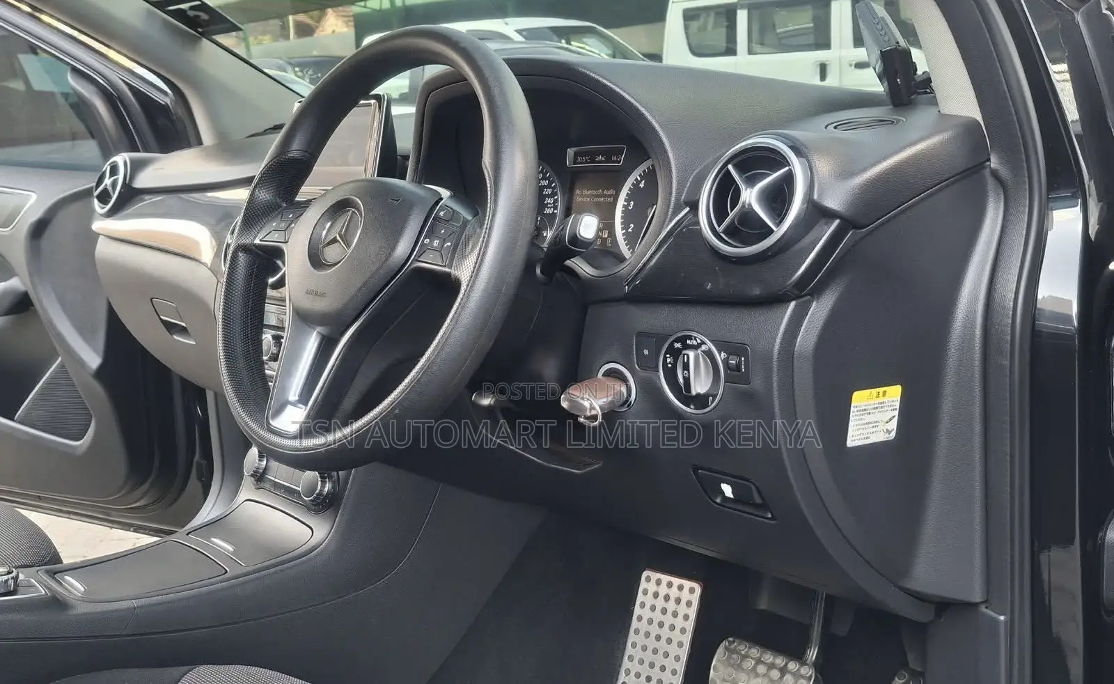 Mercedes-Benz B-Class B180 Petrol 2014 Black