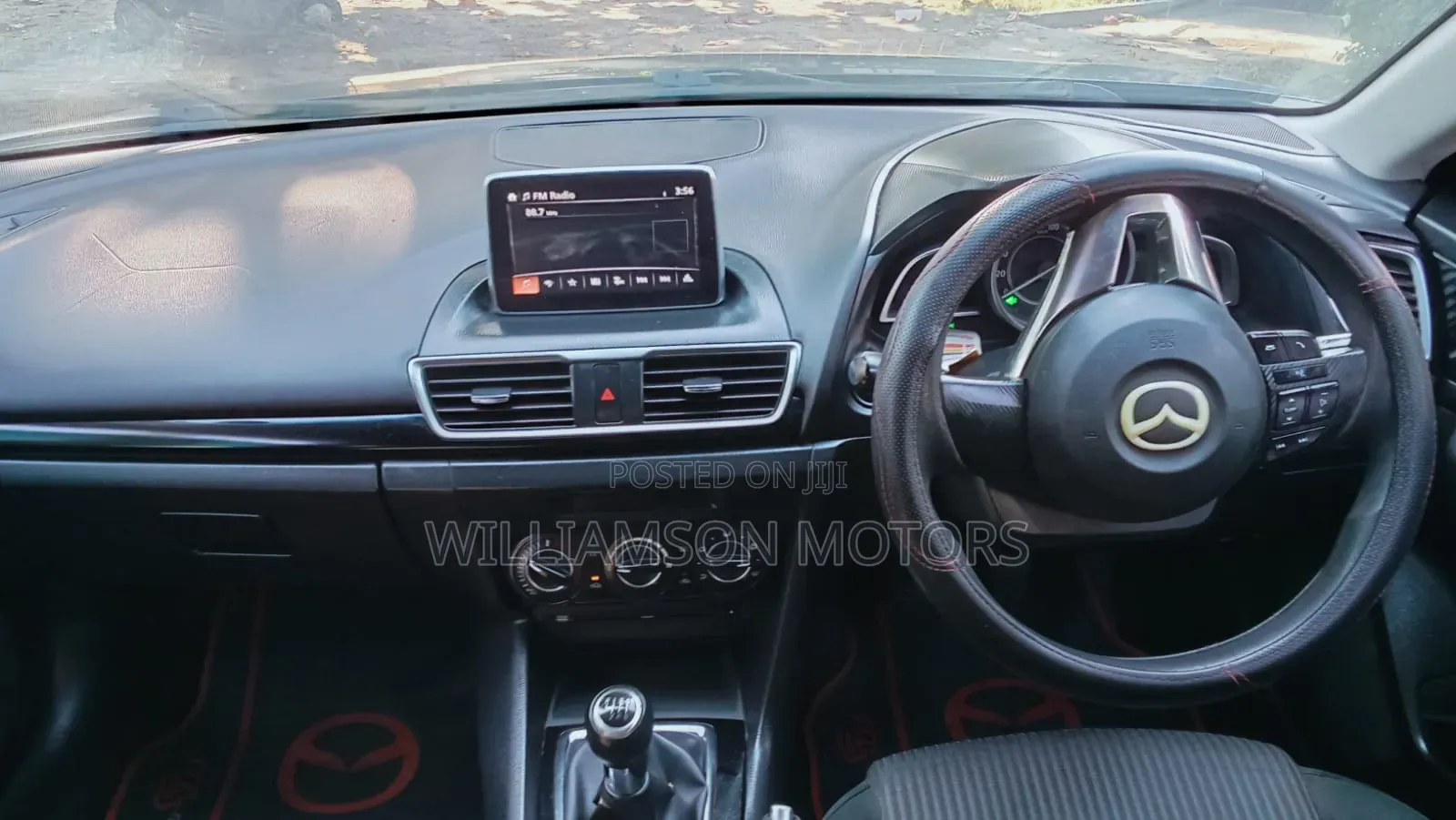 Mazda Axela SV Premium 2014 Blue
