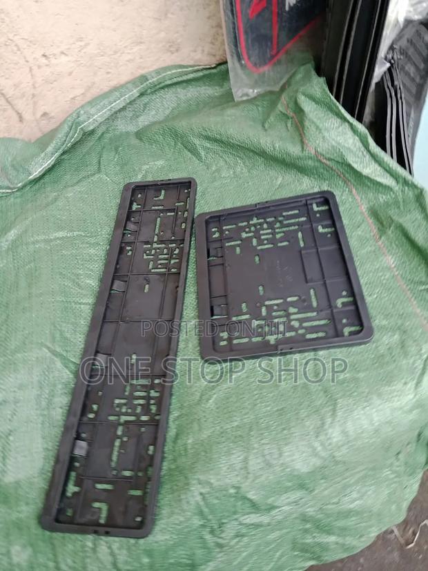 Full Set Square+oblong Plastic License Plate Frames
