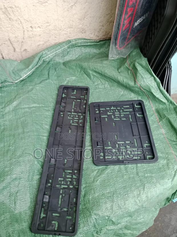 Plastic Number Plates Brackets Grid Pattern With Multiple Drilled Hole