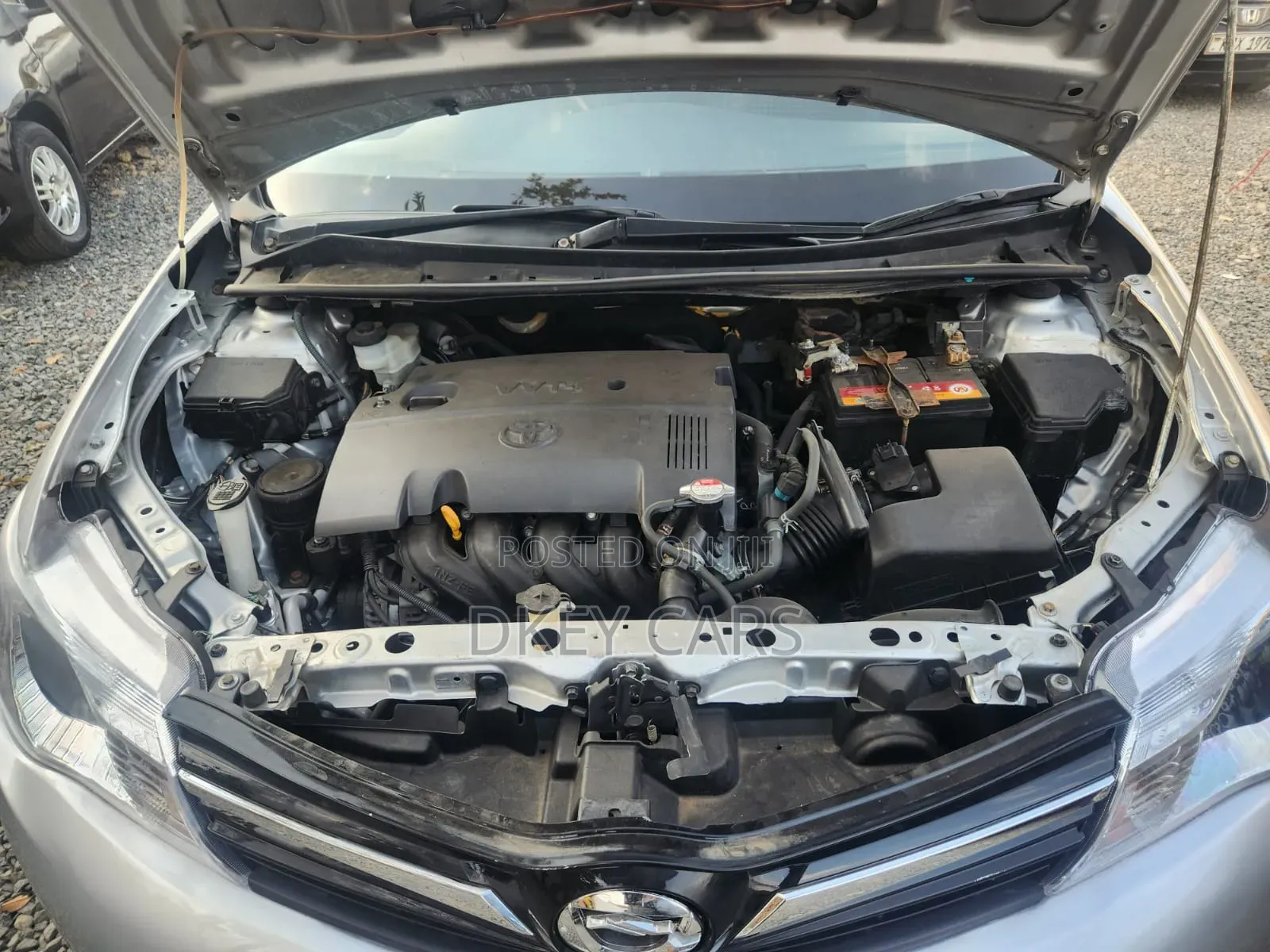Toyota Axio 2013 Silver