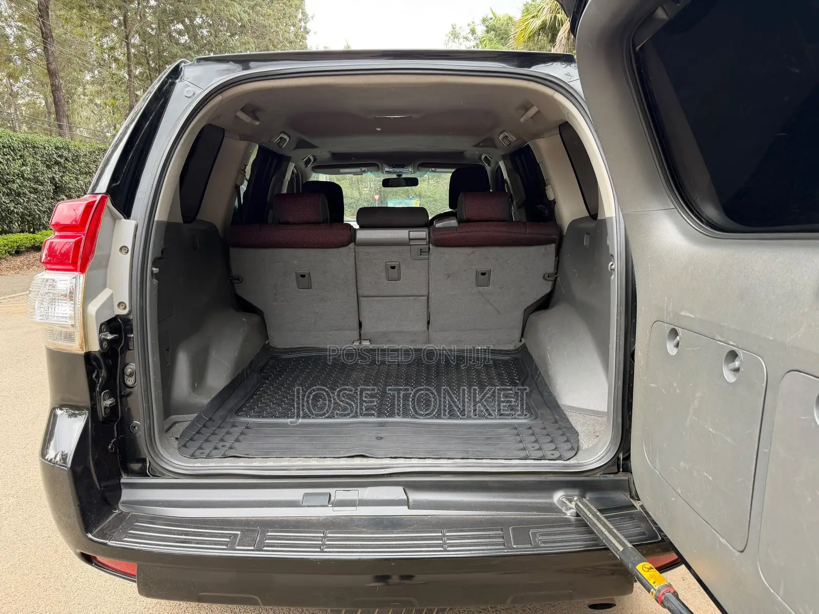 Toyota Land Cruiser Prado 2.7 i 2012 Black