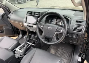 Toyota Land Cruiser Prado 2.8 2019 Black