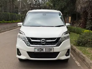 Nissan Serena 2017 White