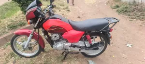 TVS HLX 125 2024 Red