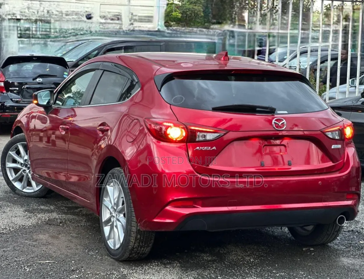 Mazda Axela 2019 Red