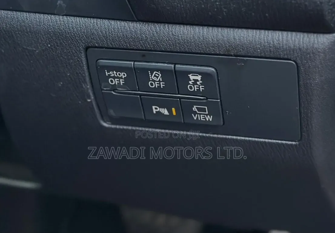 Mazda Axela 2019 Red