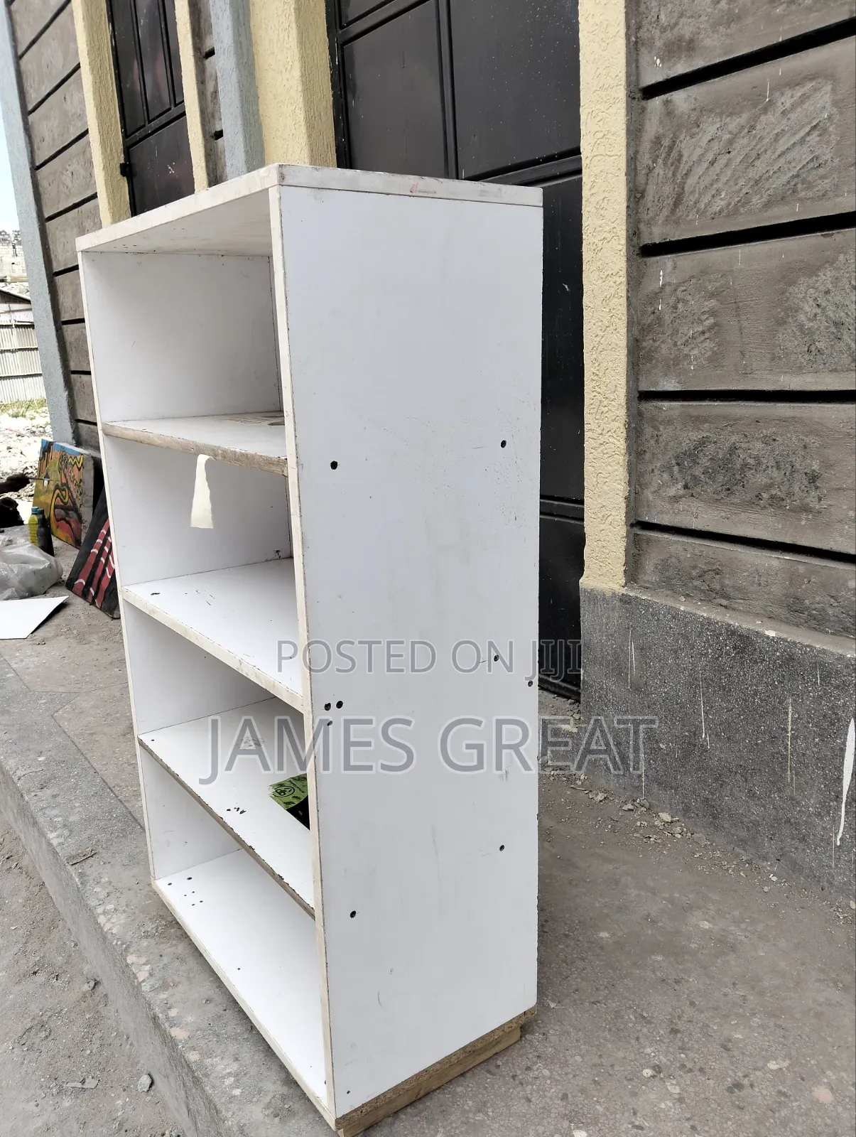 Shelves Simple and Strong