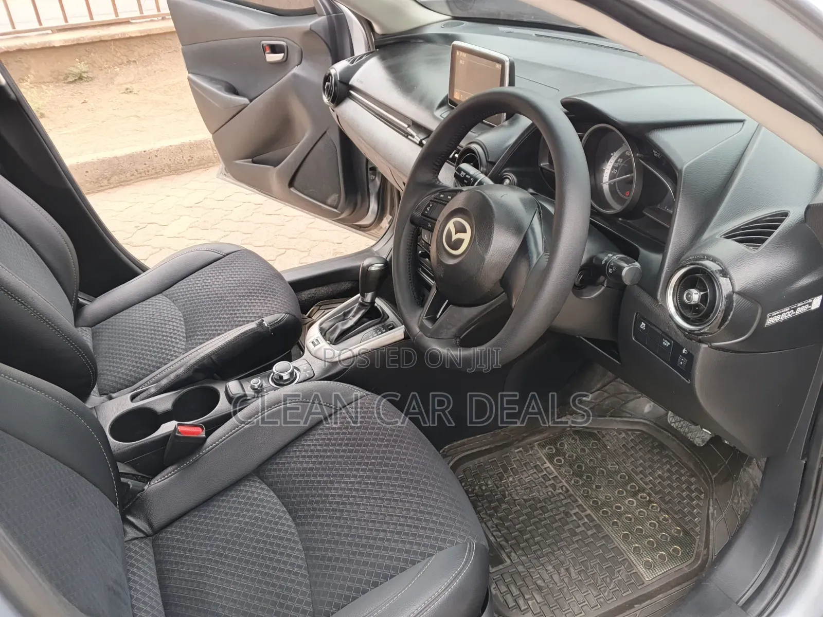 Mazda Demio 2015 Silver
