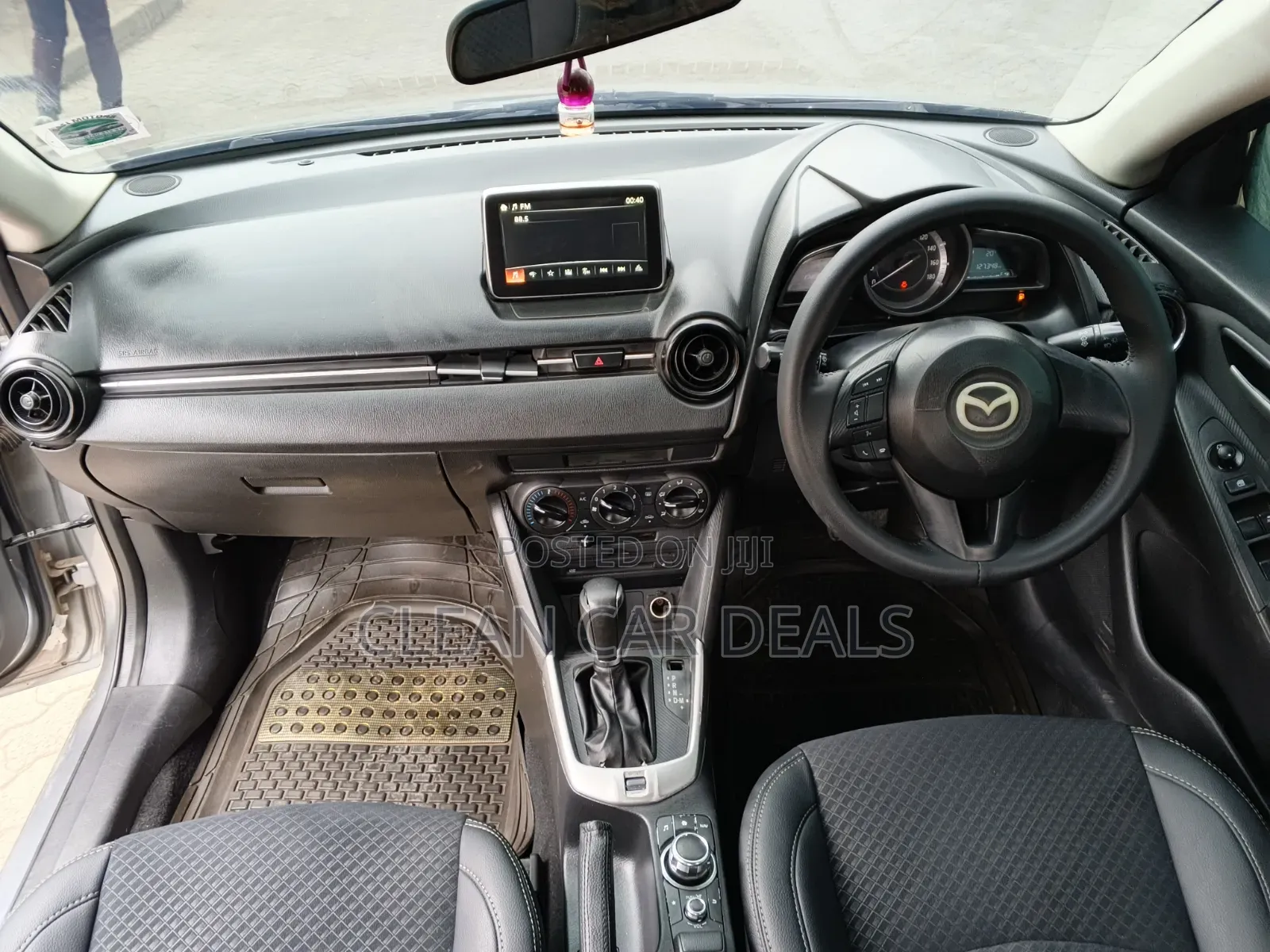 Mazda Demio 2015 Silver