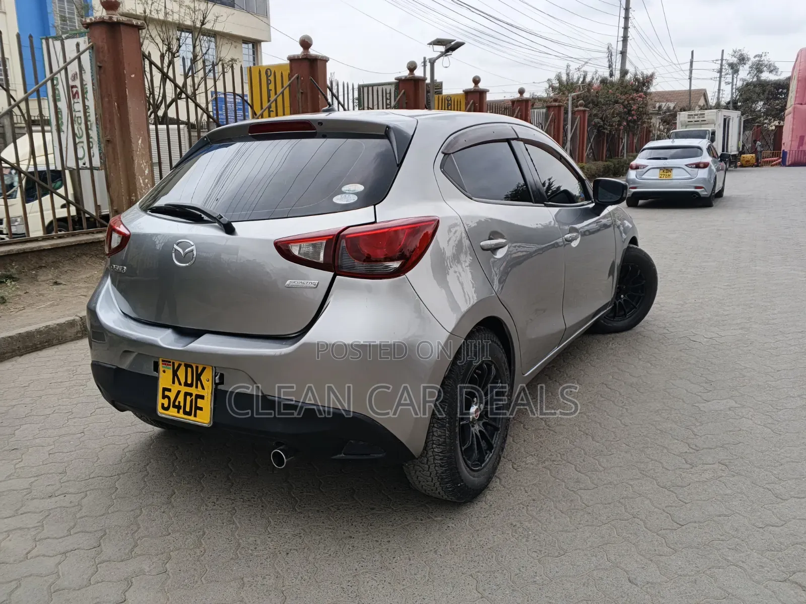 Mazda Demio 2015 Silver