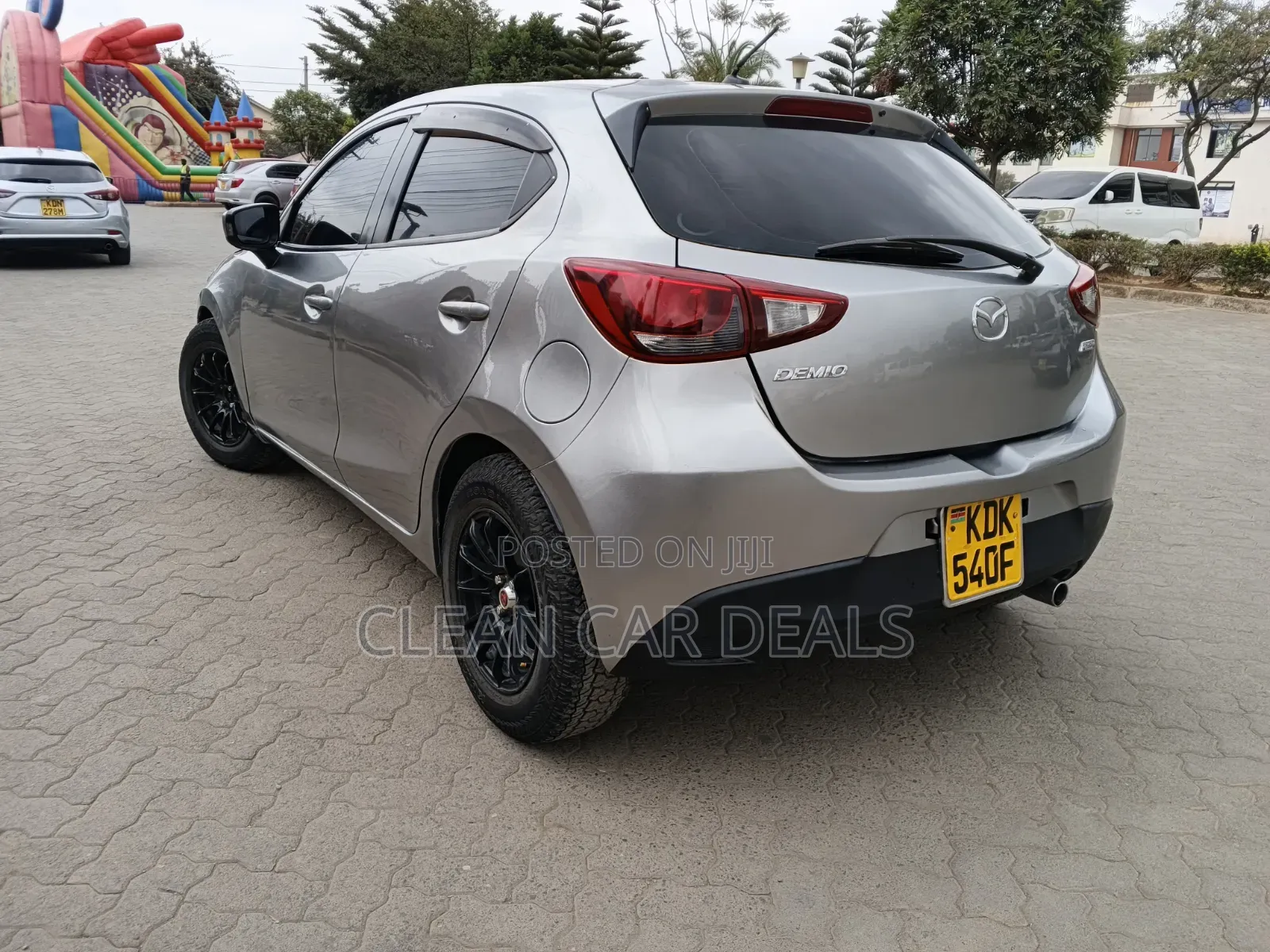 Mazda Demio 2015 Silver