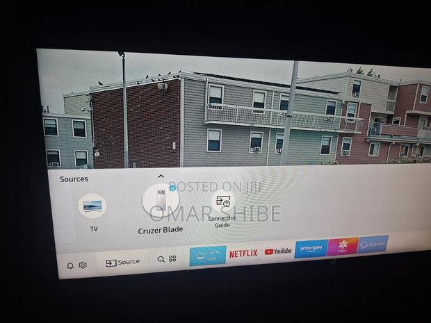 Samsung Smart TV 40inches - thumbnail 3