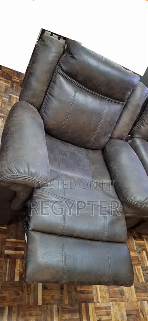 Five Seater Recliner