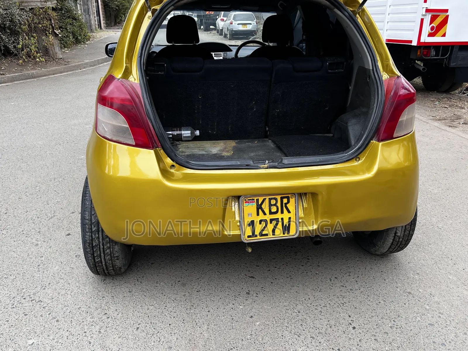 Toyota Vitz 1.3 FWD 5dr 2005 Burgundy