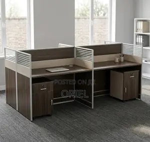 Office Desk: Modern 4-Way Collaborative Work Desk