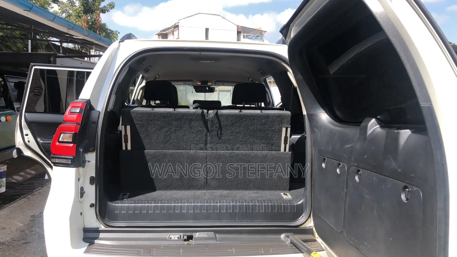 Toyota Land Cruiser Prado 2018 White