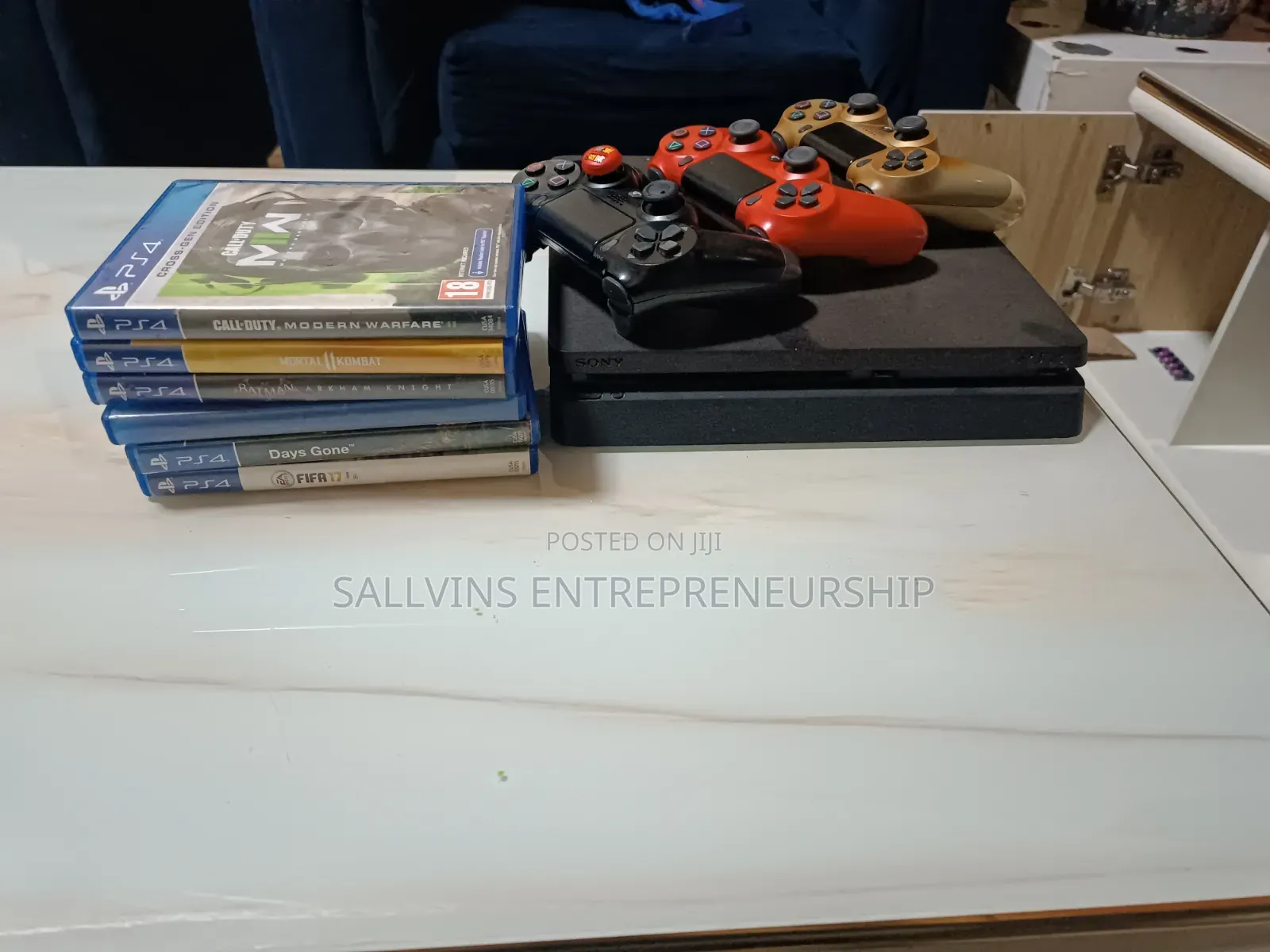 Playstation 4 Slim