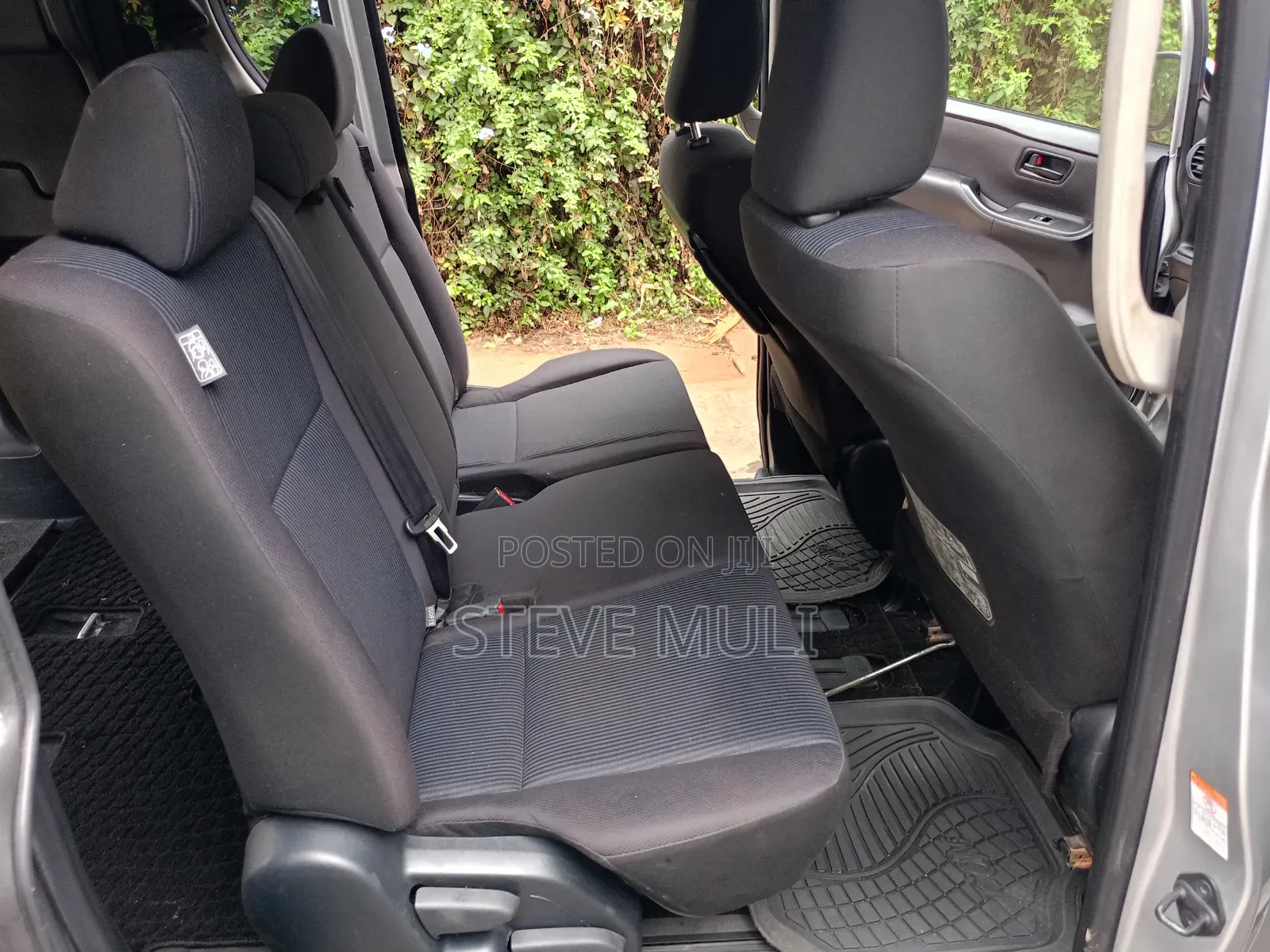 Toyota Noah 2.0 FWD (8 Seater) 2018 Silver