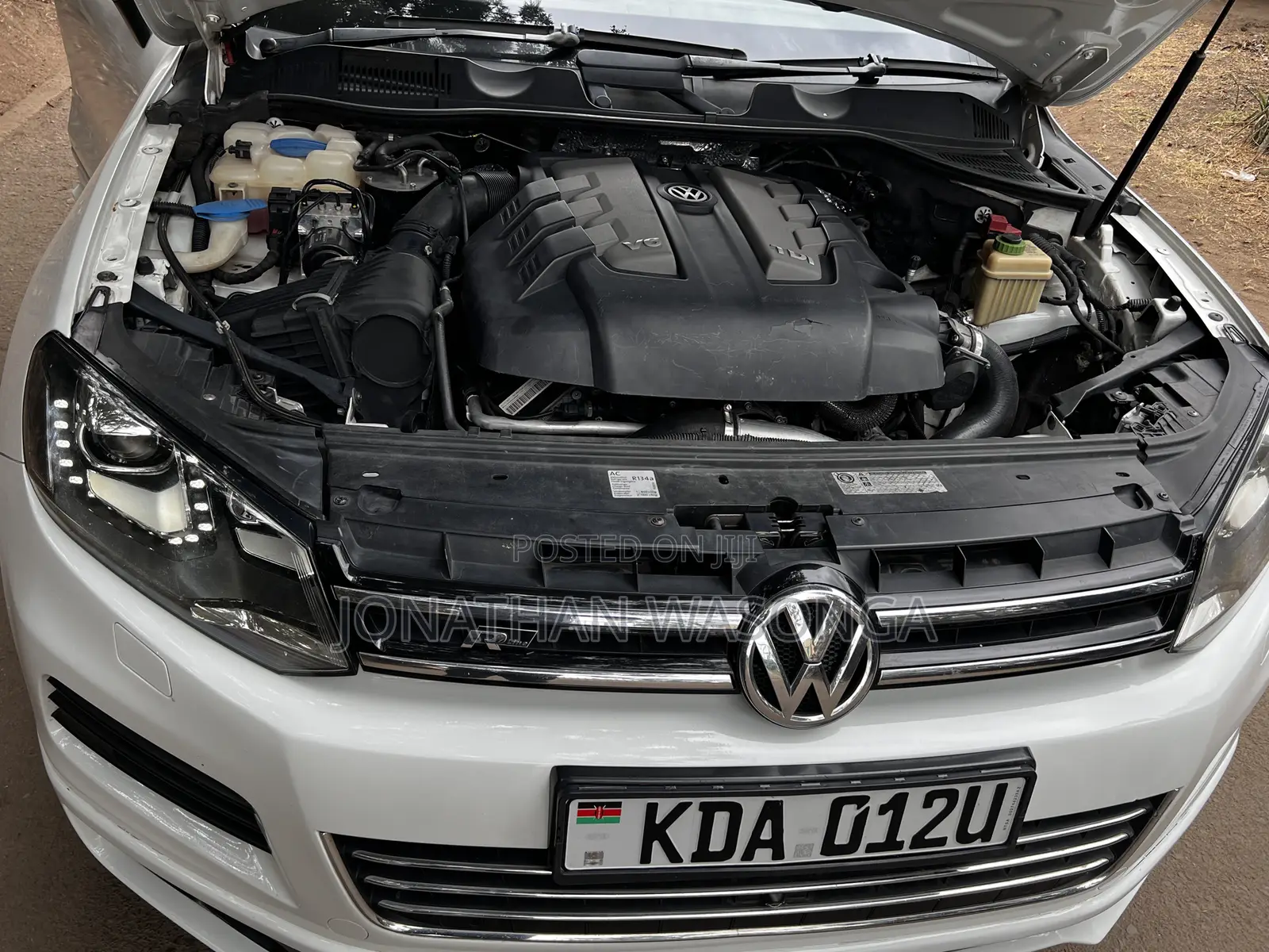 Volkswagen Touareg TDI R-Line 4dr SUV AWD (3.0L 6cyl Turbodiesel 8A)