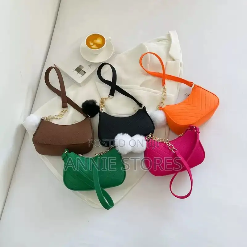 Tot and Shoulder Bags