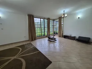 5bdrm Maisonette in Kerarapon for sale