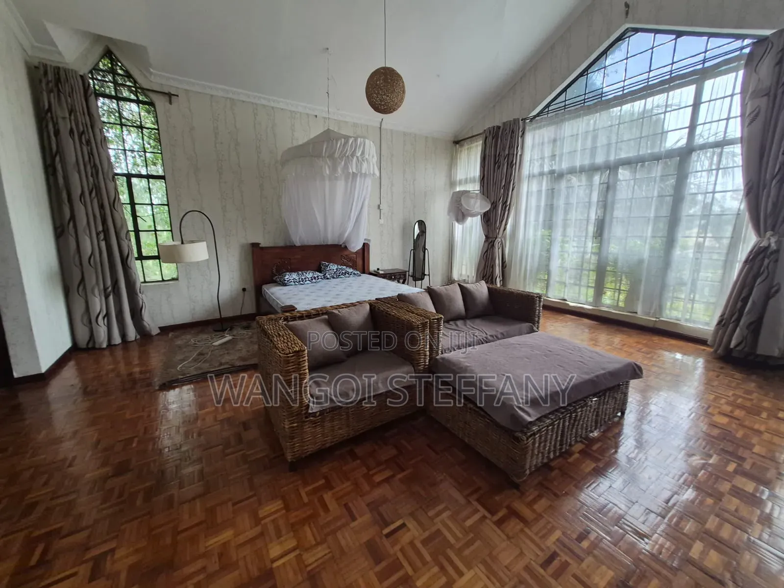 5bdrm Maisonette in Kerarapon for sale