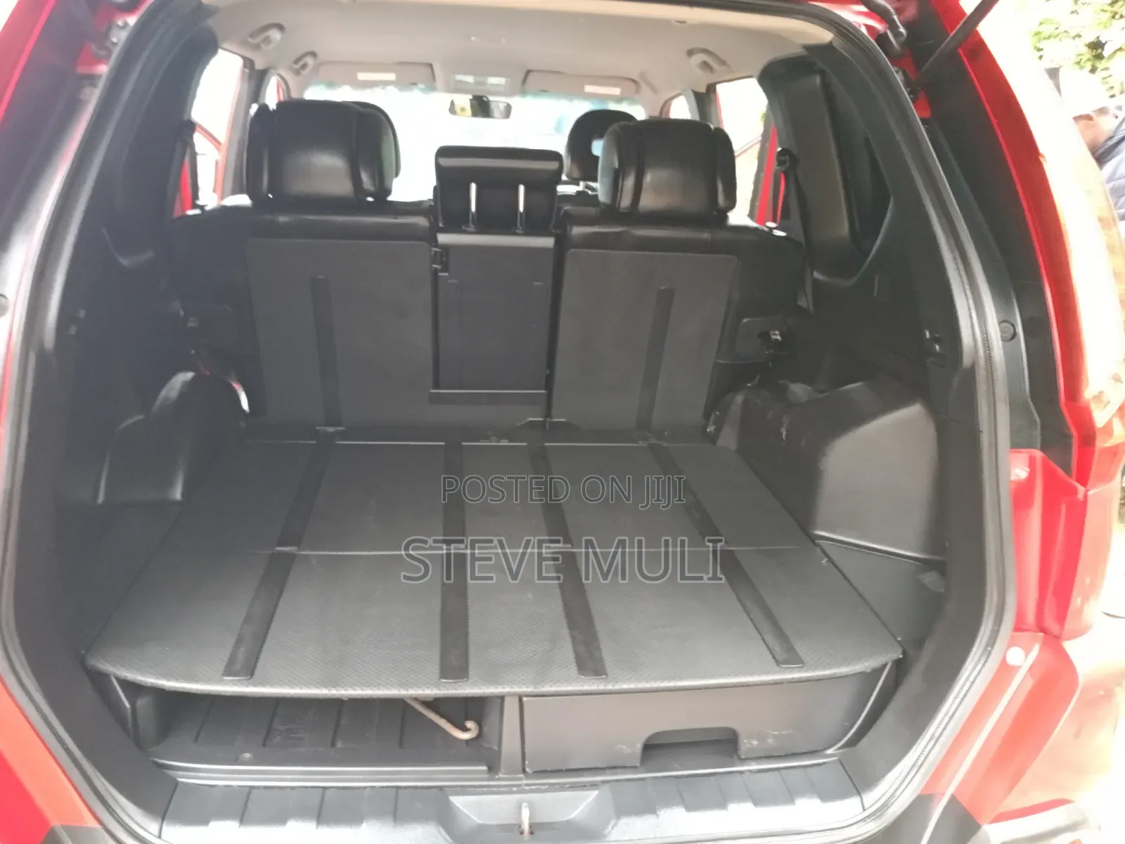 Nissan X-Trail 2.0 Petrol XE 2012 Red