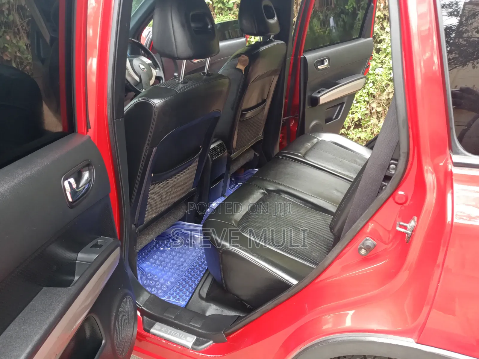 Nissan X-Trail 2.0 Petrol XE 2012 Red