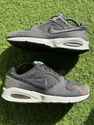 Thrift Mtumba Sneaker