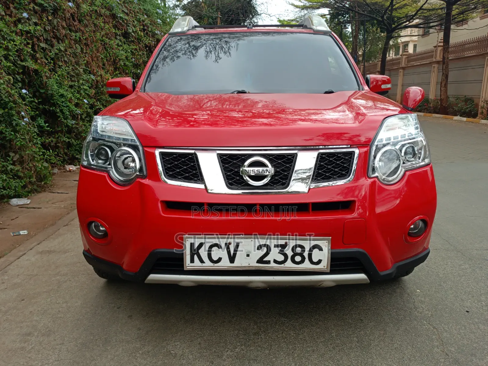 Nissan X-Trail 2.0 Petrol XE 2012 Red