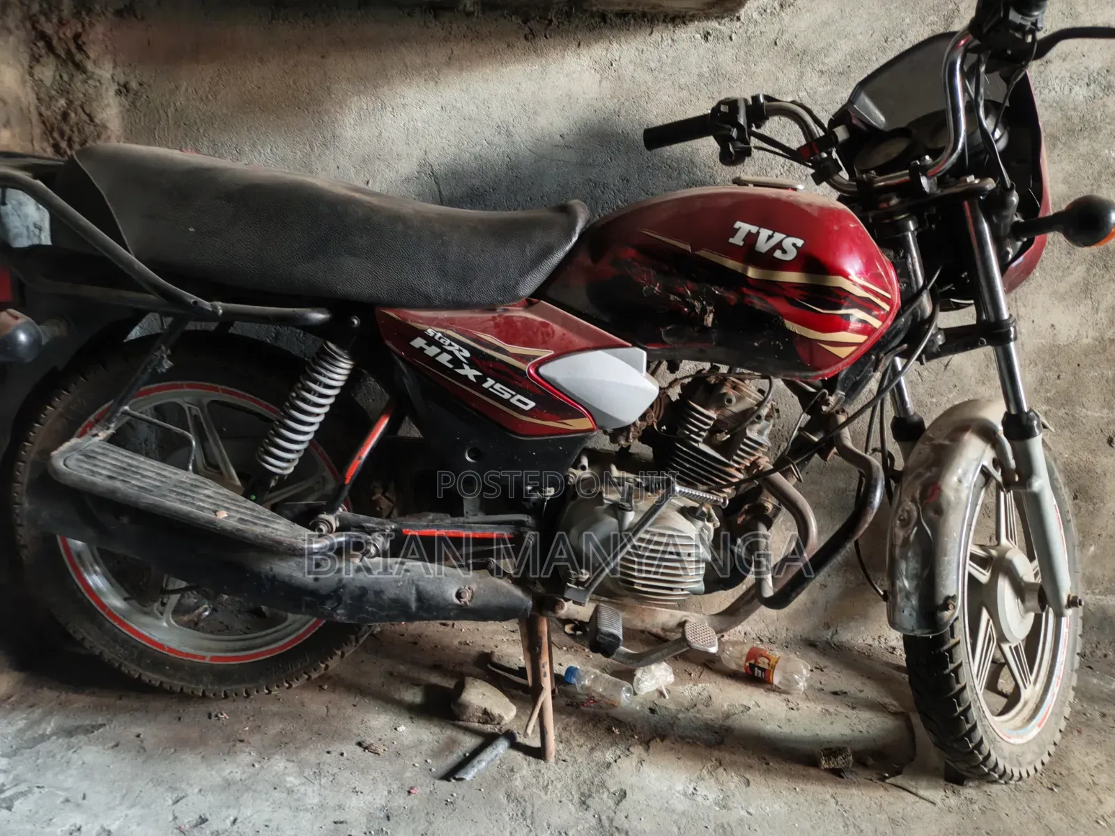 TVS HLX Plus ES 2018 Red