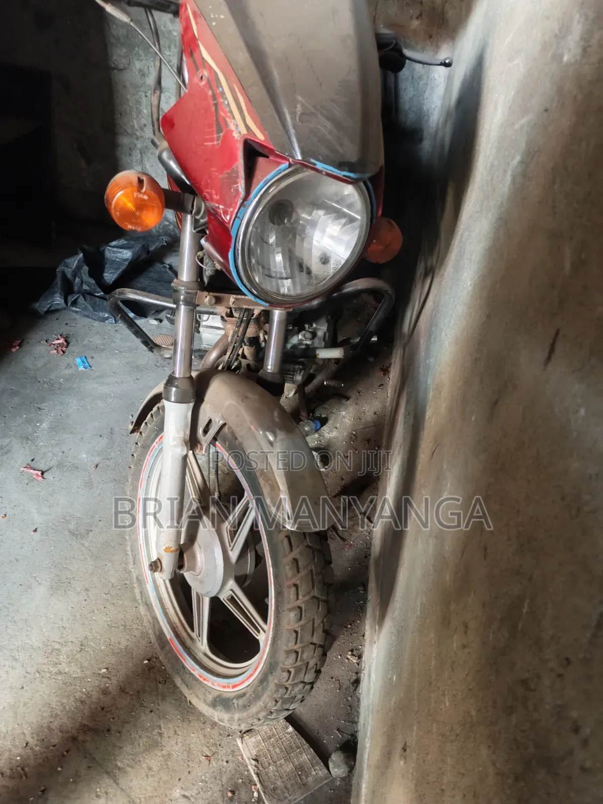 TVS HLX Plus ES 2018 Red
