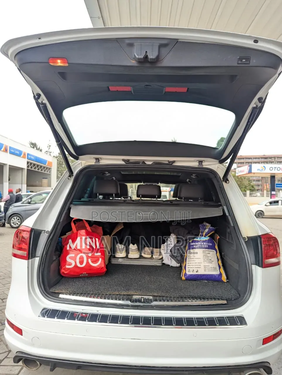 Volkswagen Touareg 2014 White