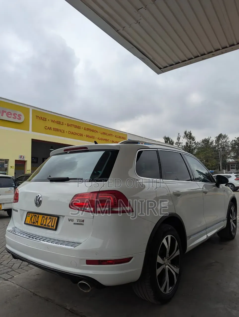 Volkswagen Touareg 2014 White