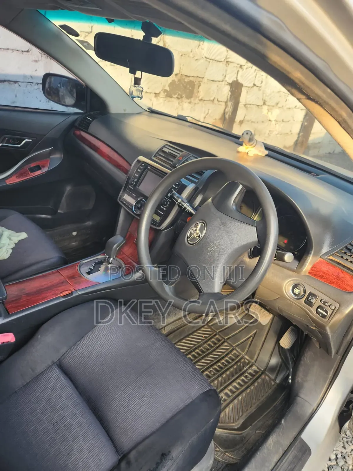 Toyota Allion 2010 Silver