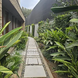 5bdrm Mansion in Runda for sale