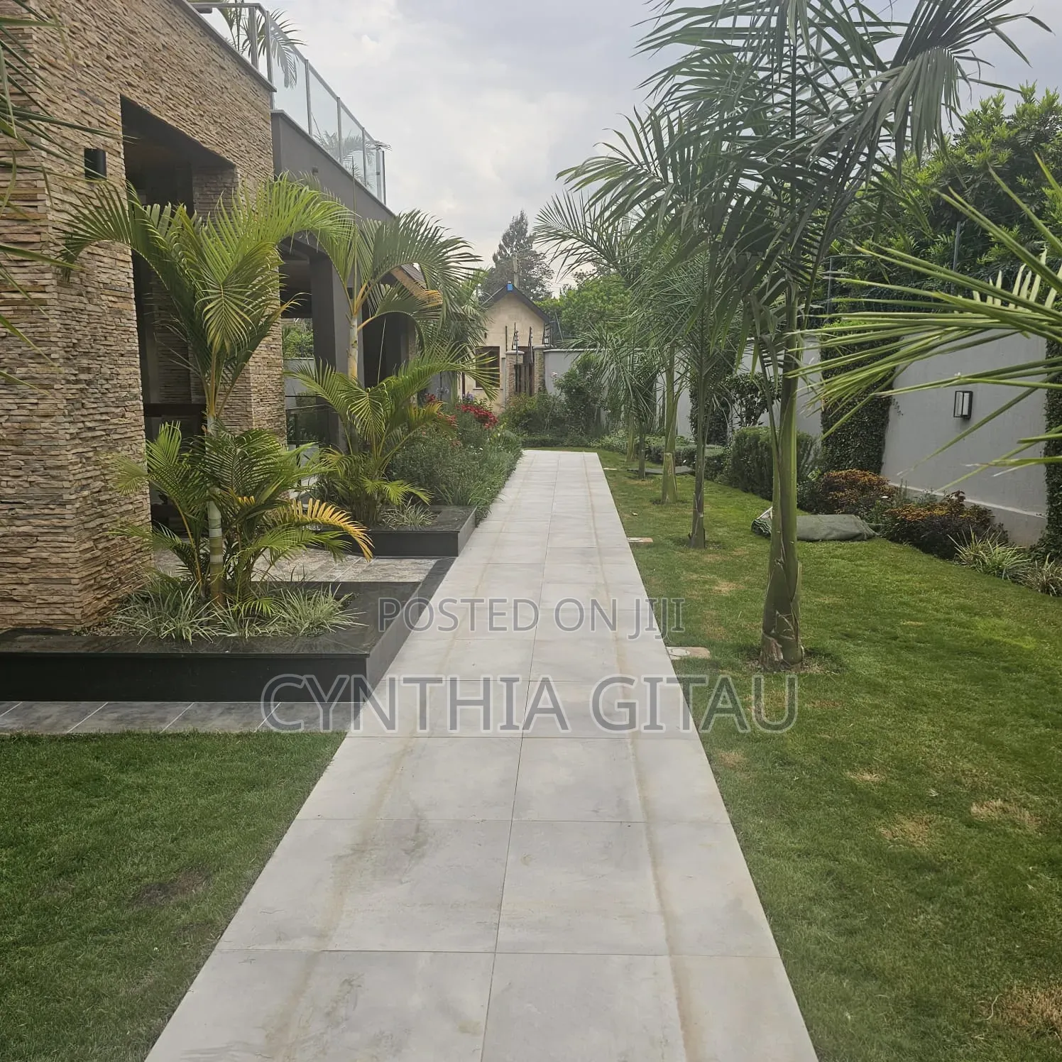 5bdrm Mansion in Runda for sale